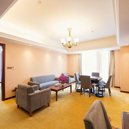 Vienna Hotel Jinshan New City Wanda Plaza Exterior foto