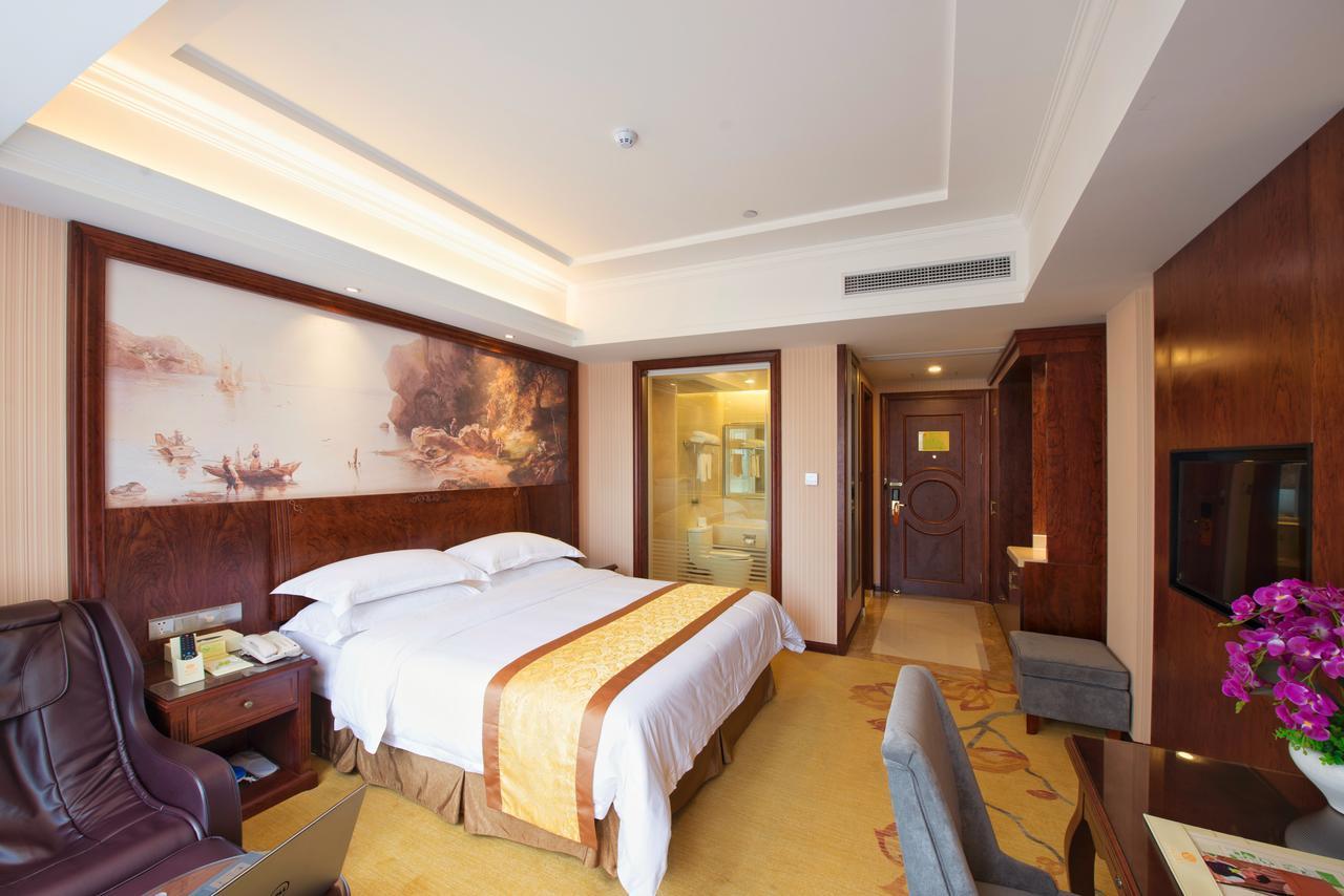 Vienna Hotel Jinshan New City Wanda Plaza Exterior foto