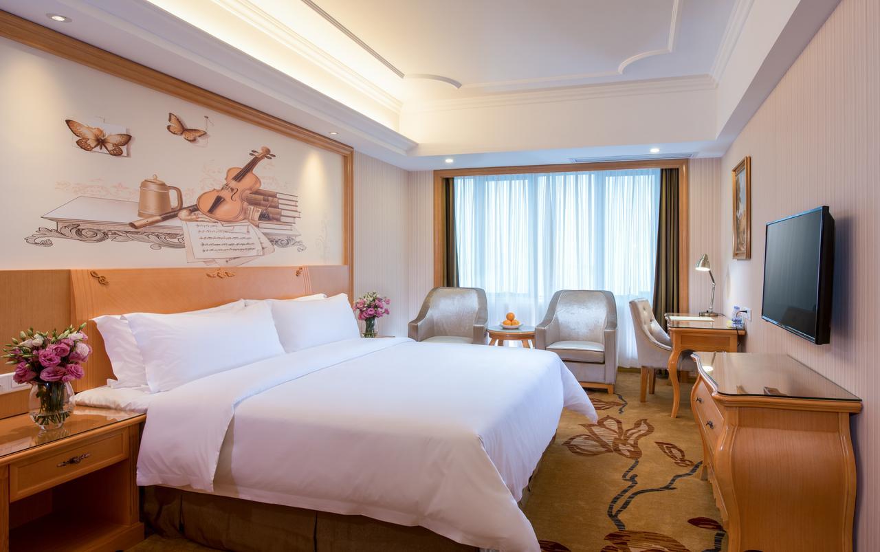 Vienna Hotel Jinshan New City Wanda Plaza Exterior foto