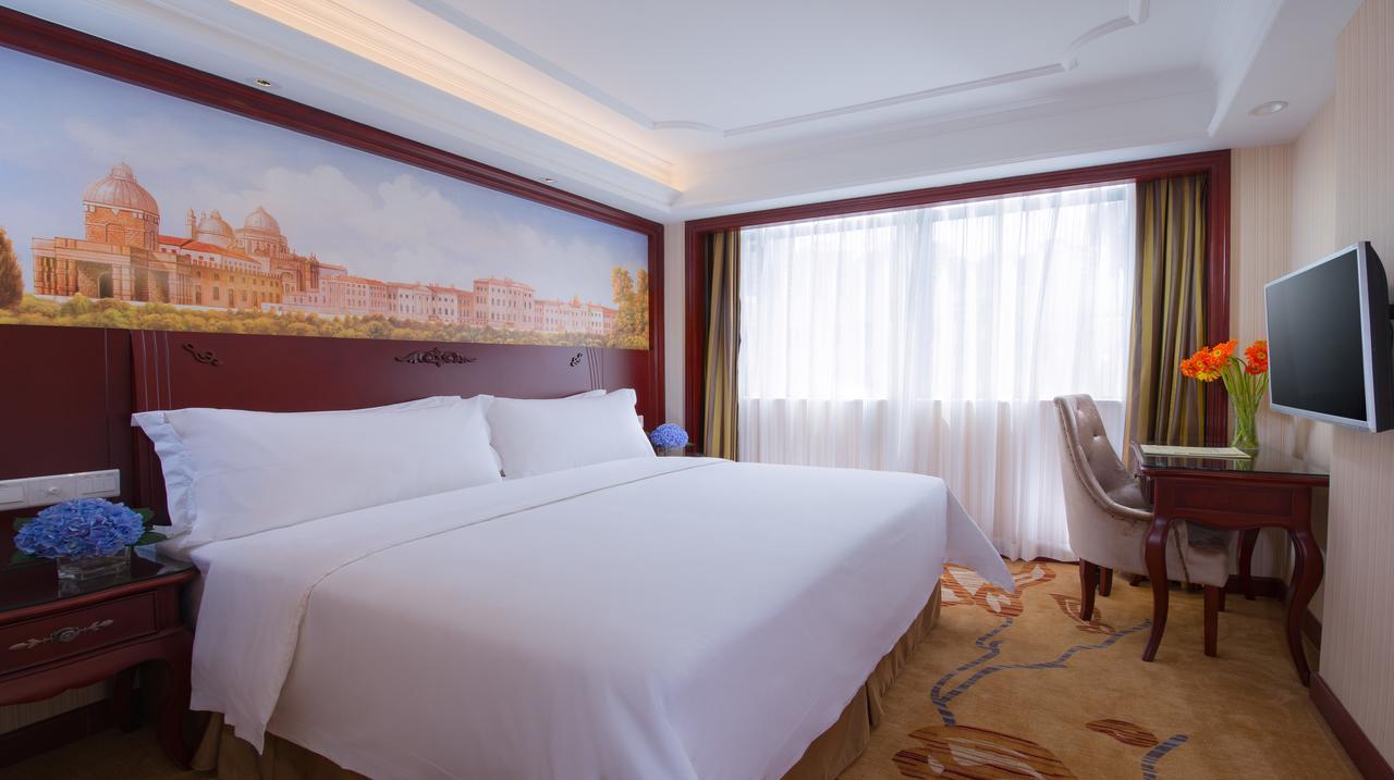 Vienna Hotel Jinshan New City Wanda Plaza Exterior foto