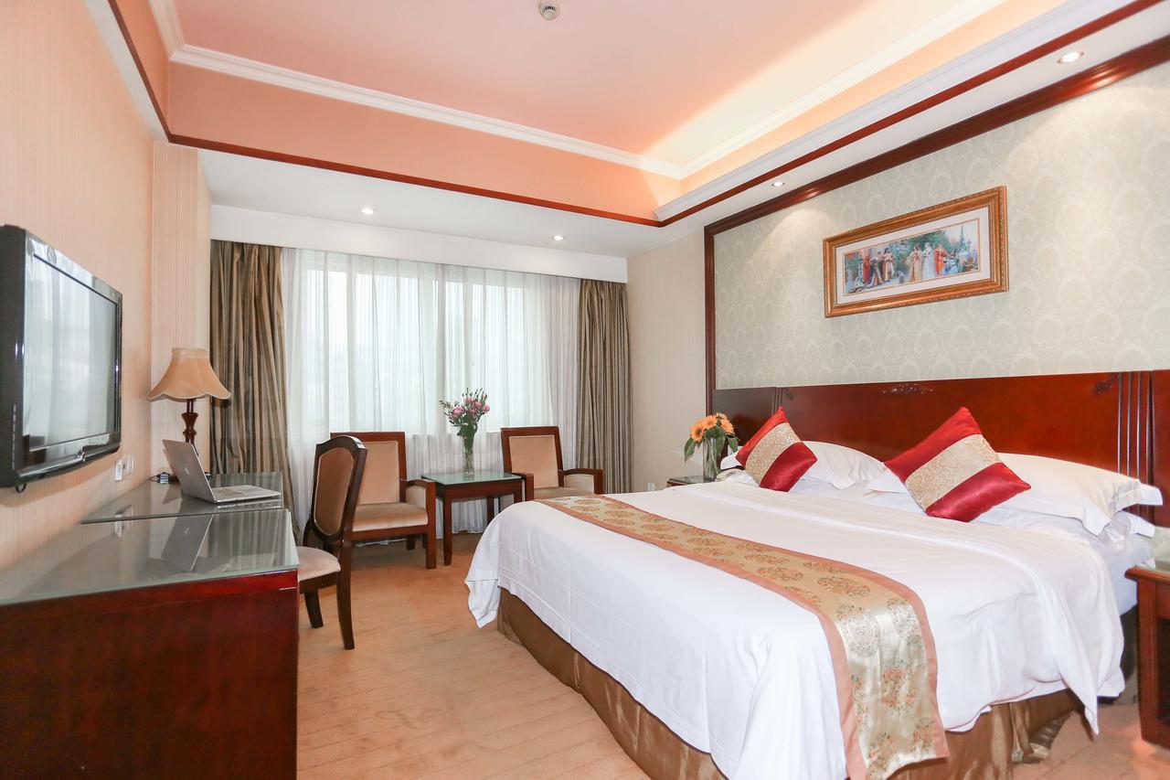 Vienna Hotel Jinshan New City Wanda Plaza Exterior foto